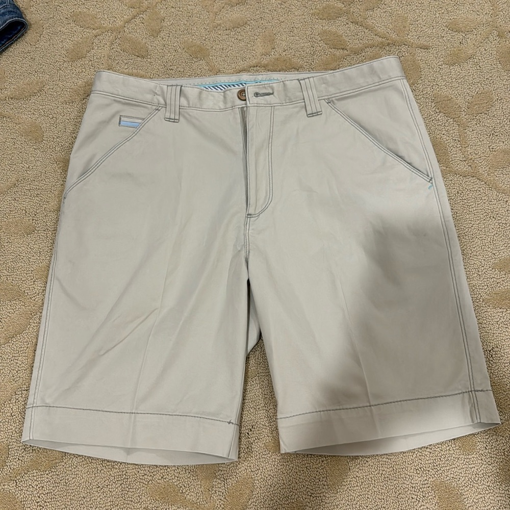 Caribbean Khaki Shorts.‎ Men’s 34.